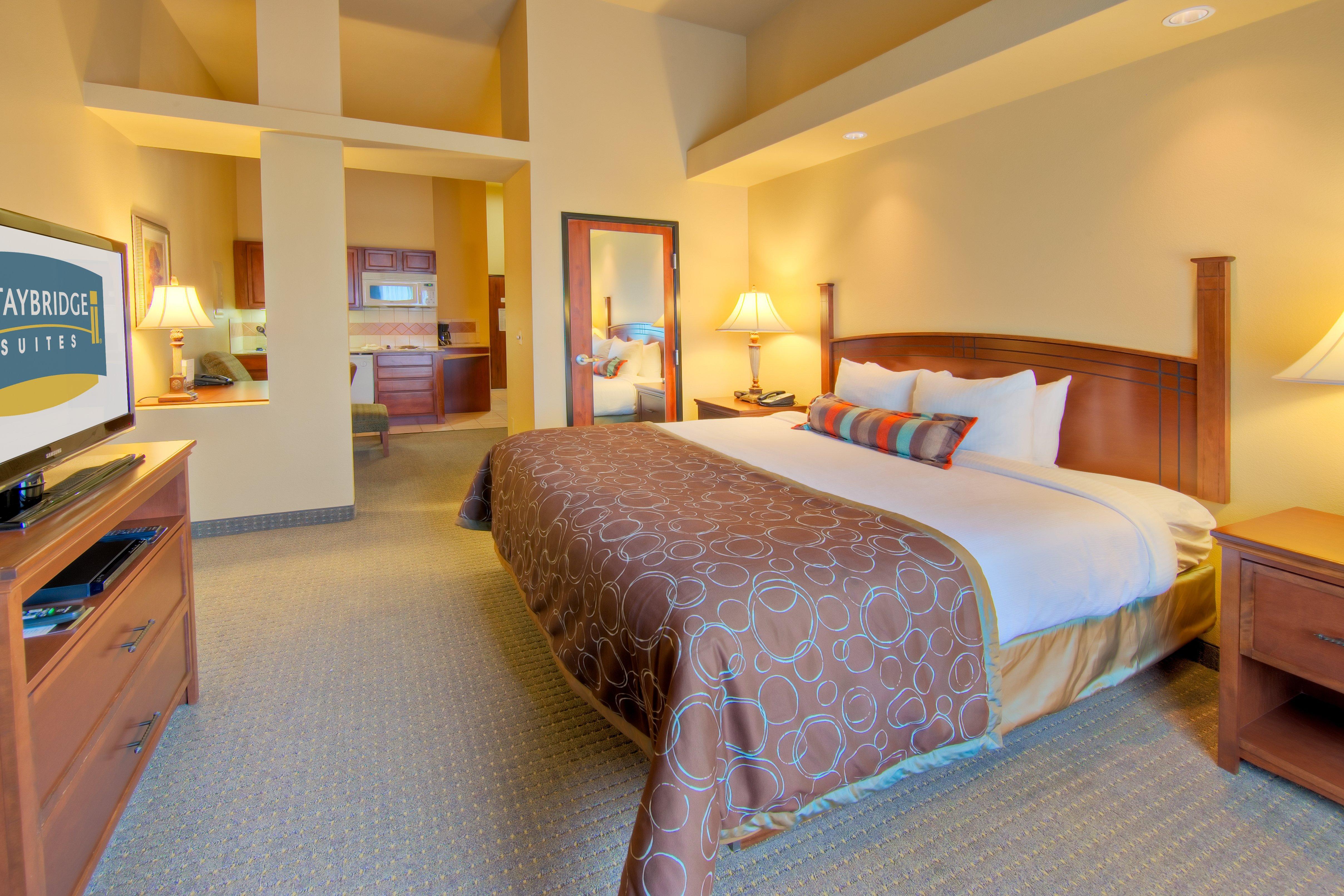 Staybridge Suites Laredo By Ihg Exterior foto