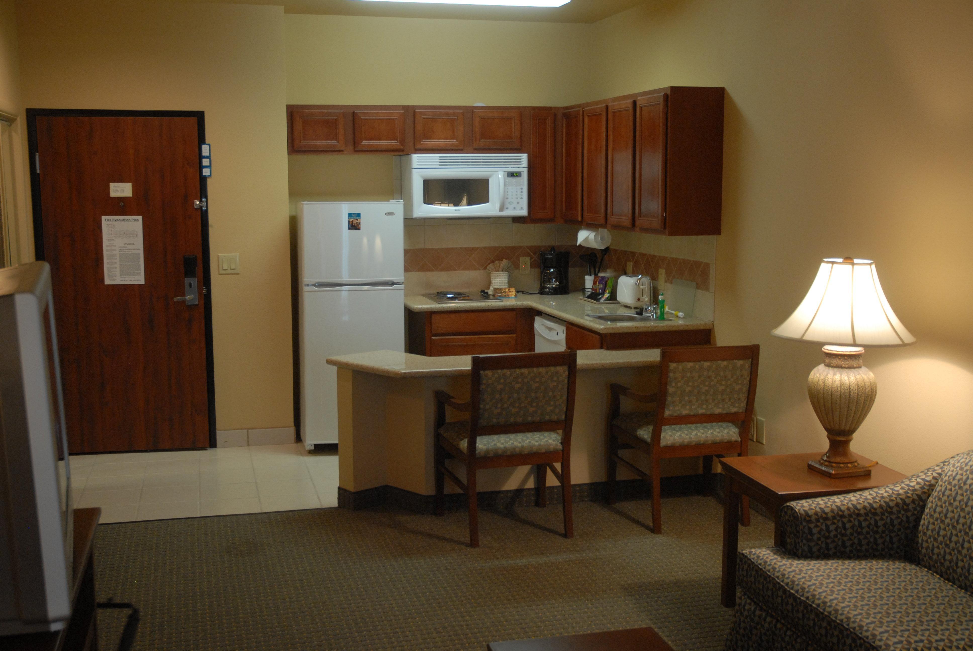 Staybridge Suites Laredo By Ihg Exterior foto