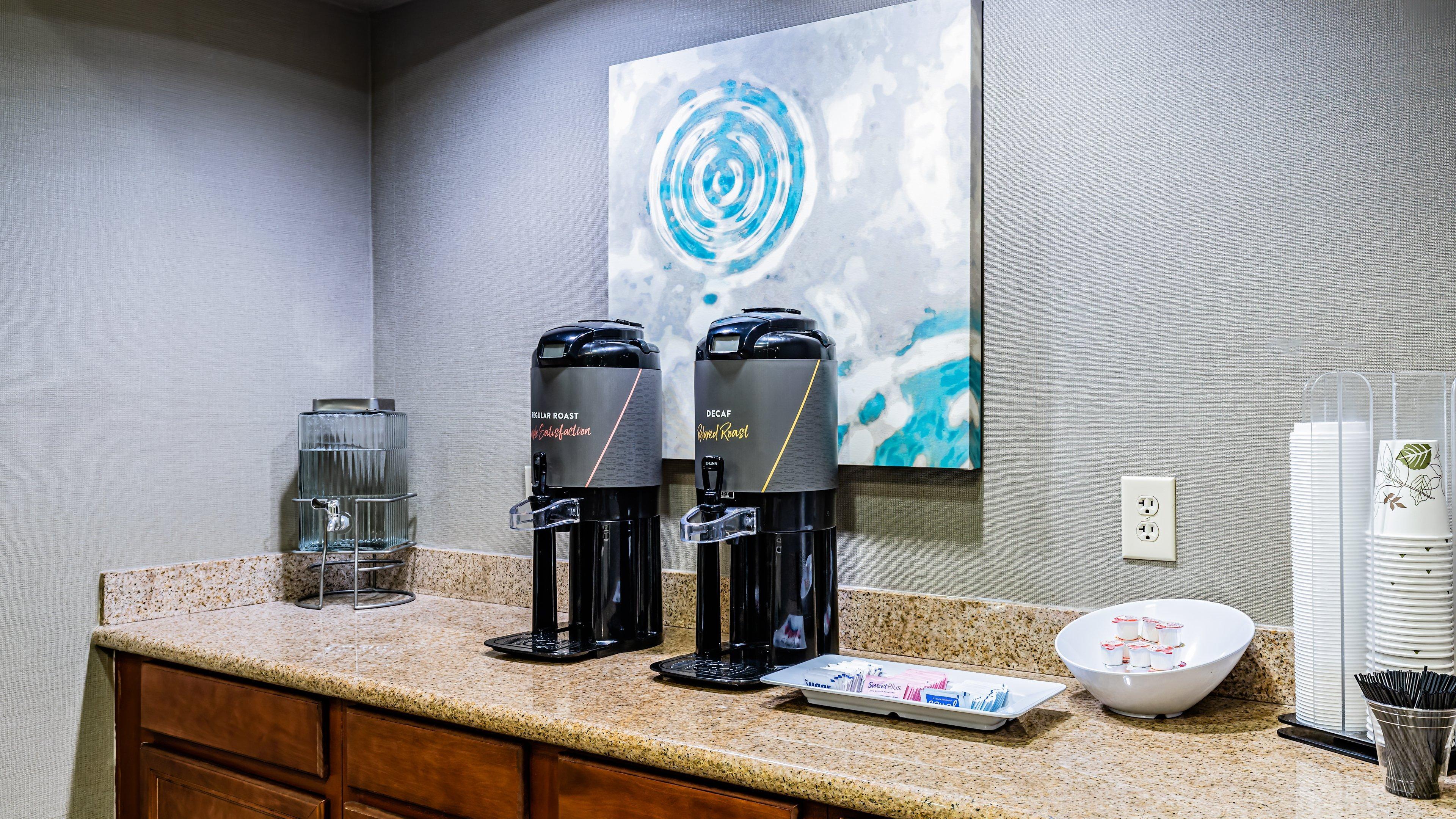 Staybridge Suites Laredo By Ihg Exterior foto